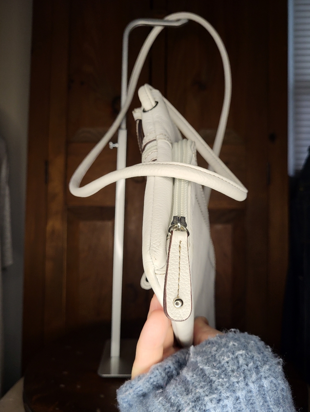 Tignanello white leather crossbody bag - Picture 11 of 15